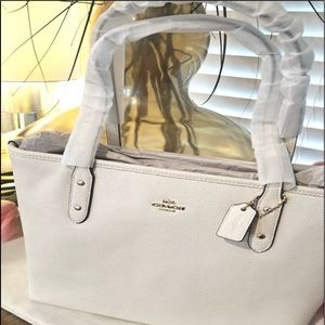 NWT Coach Mini Zip City Bag